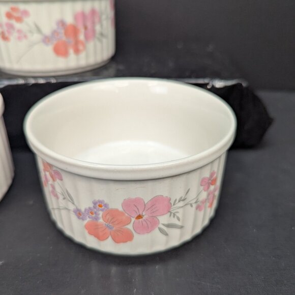 Galleria Collection Stoneware Pink Floral Ramekin 1985 JMP Marketing Lot of 3 - Picture 4 of 10